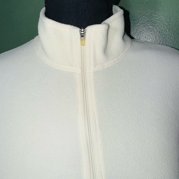 Bundle of Two L.L. Bean Women's Cream Ski Jacket - Picture 4 of 9